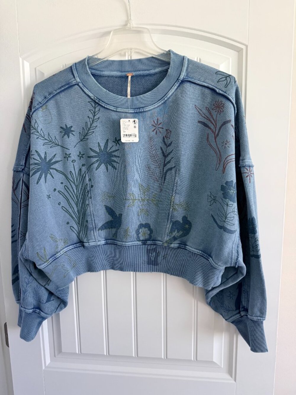 Brand New Free People Gaia Sweatshirt - Size XS - NWT - Picture 5 of 10